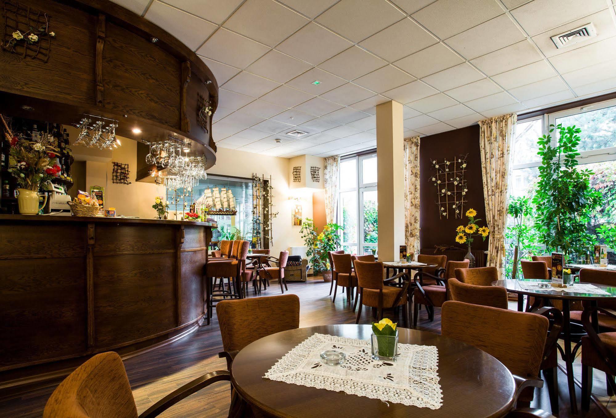 Hotel *** Nat Kołobrzeg Εξωτερικό φωτογραφία